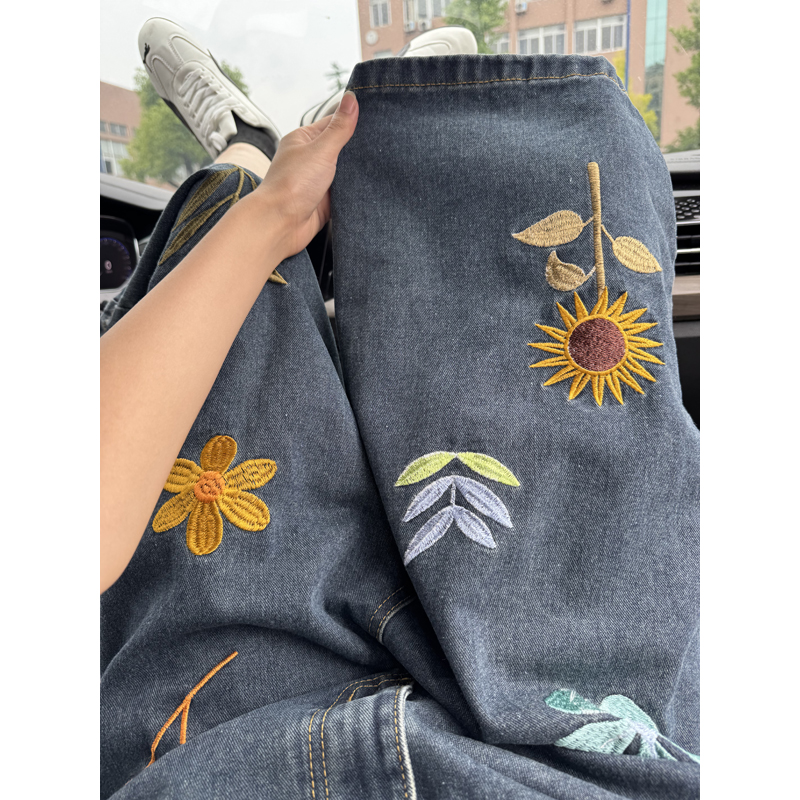 Embroidery Jeans - Shorts de Mezclilla Unisex Estilo Coreano