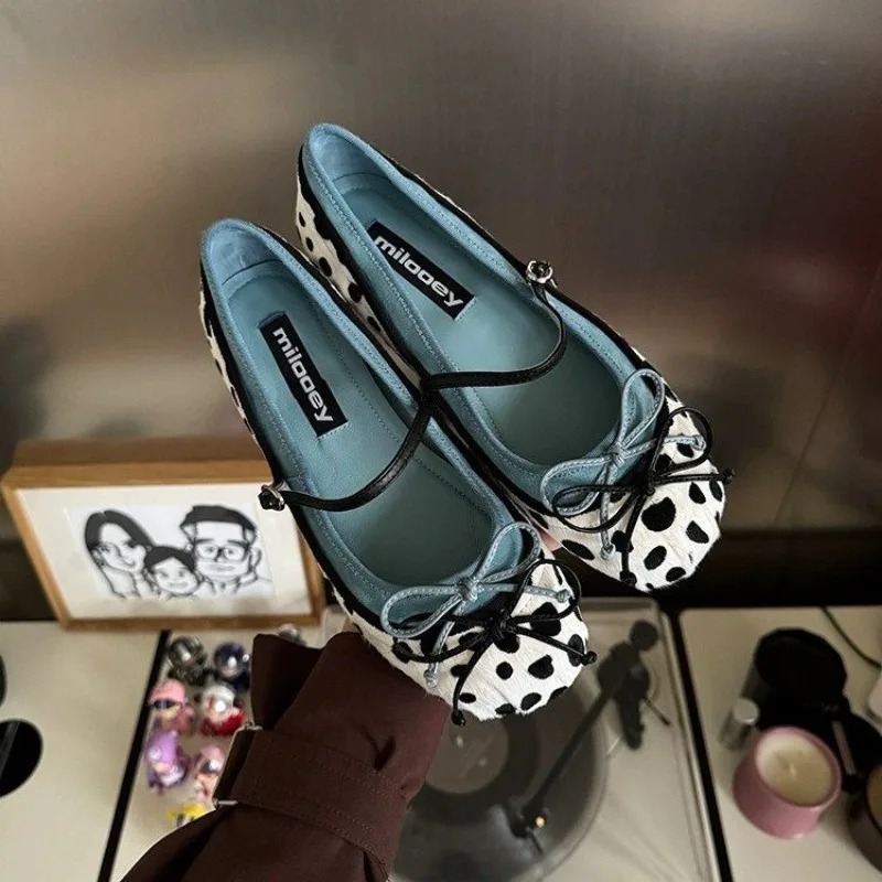 Embroidery Flat Shoes - Zapatos de Ballet Franceses 2026 con
