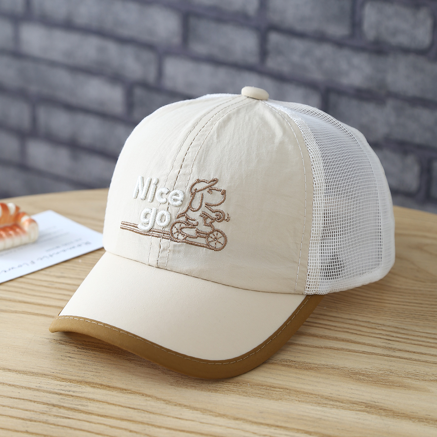 Sombrero de béisbol con mosca  - Embroidery Cap reseña y precio
