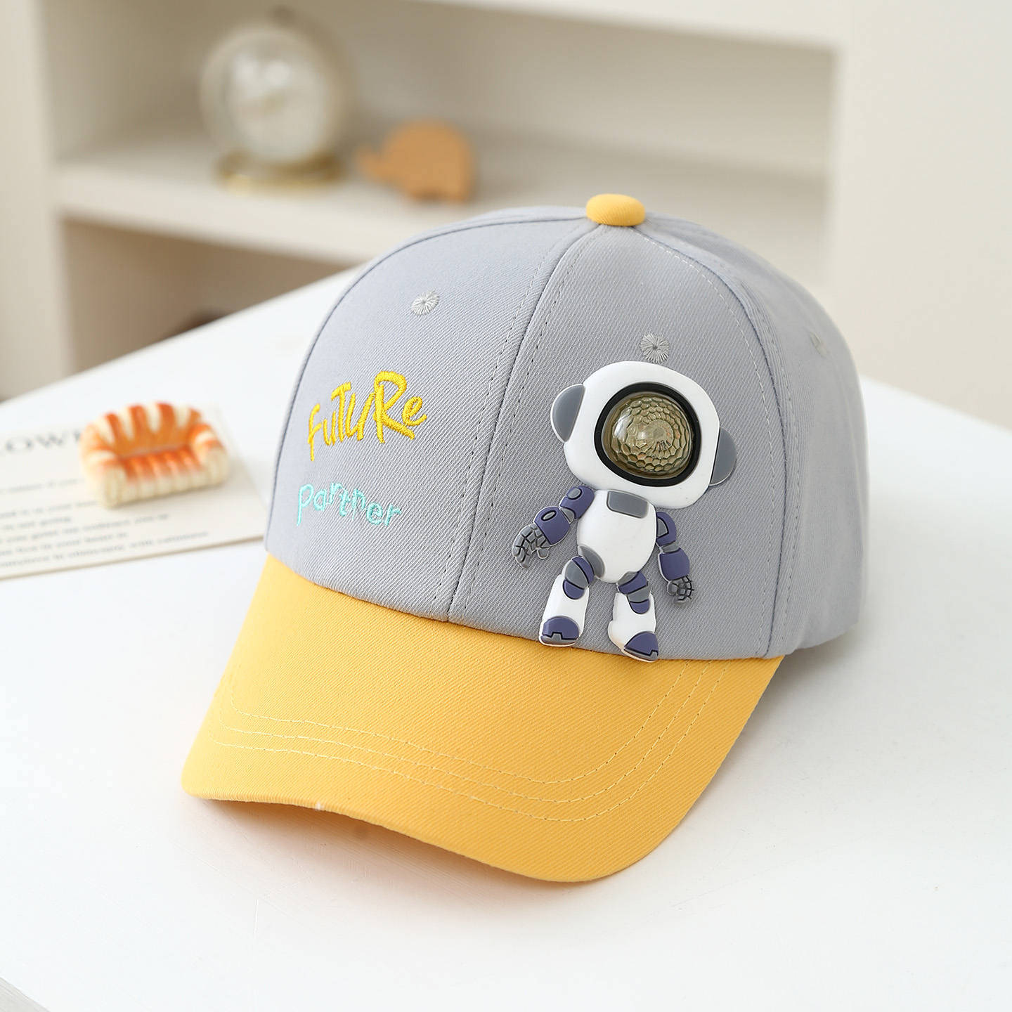 Muñeco Robot de Goma Suave par - Embroidery Cap reseña y precio