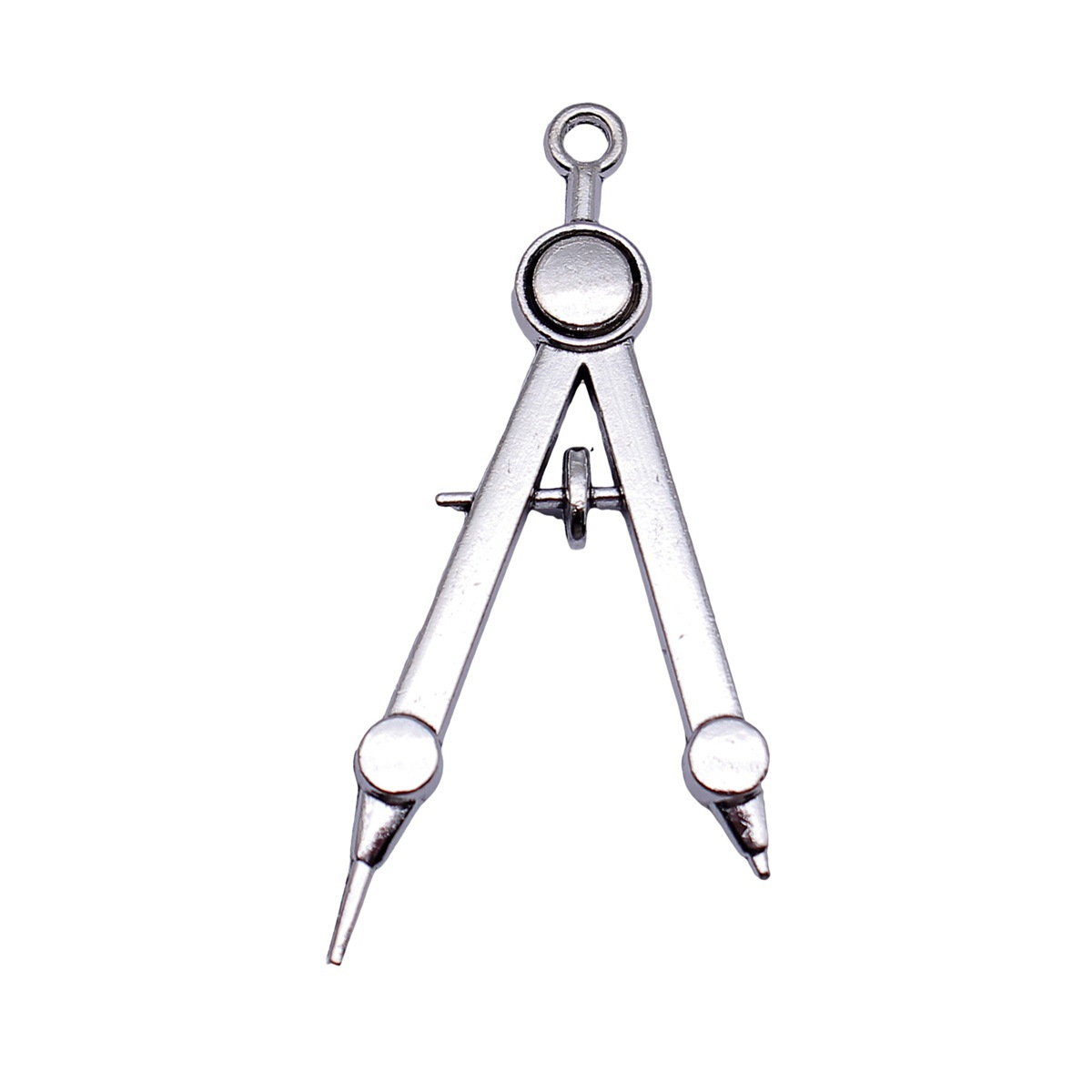 Colgante de aleación con forma - Embroidery Charm reseña y precio